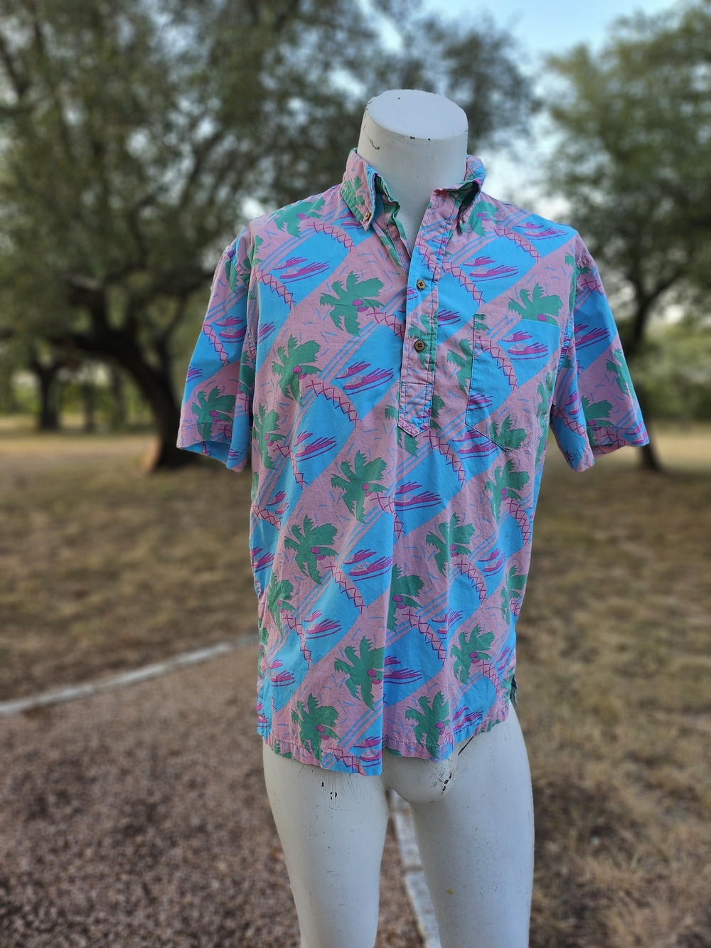 Men's Viceroy X Chubbies Tropical Print Button-Down Polo Shirt in Pink & Aqua M